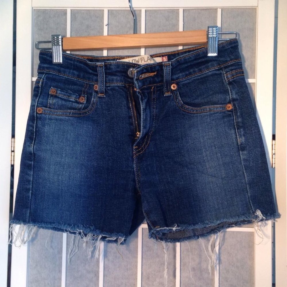 Levi's cut off shorts